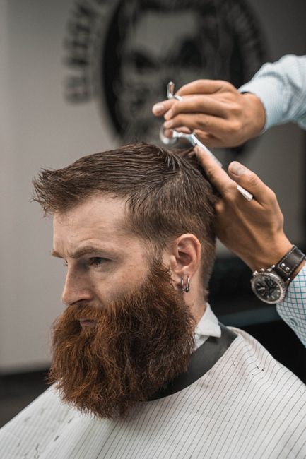 Styling and cutting your hair after a transplant